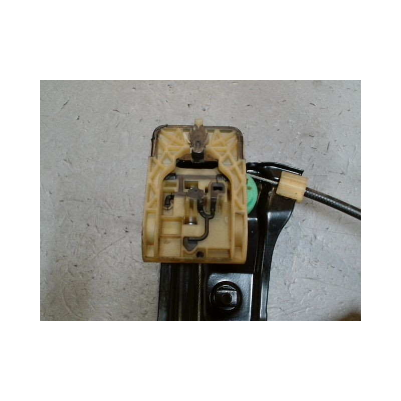 MECANISME+MOTEUR LEVE-GLACE AVANT GAUCHE FORD FOCUS