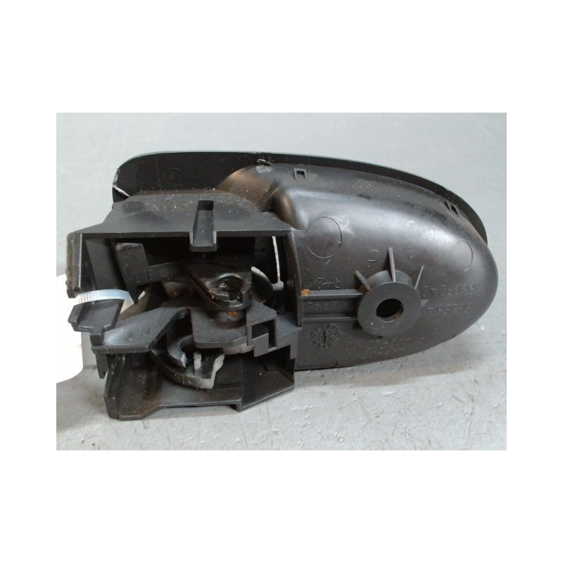 POIGNEE INTERIEURE PORTE AVANT DROIT TOYOTA YARIS 2005-