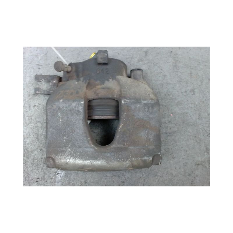 ETRIER DE FREIN AVANT DROIT RENAULT LAGUNA II 2005-2007