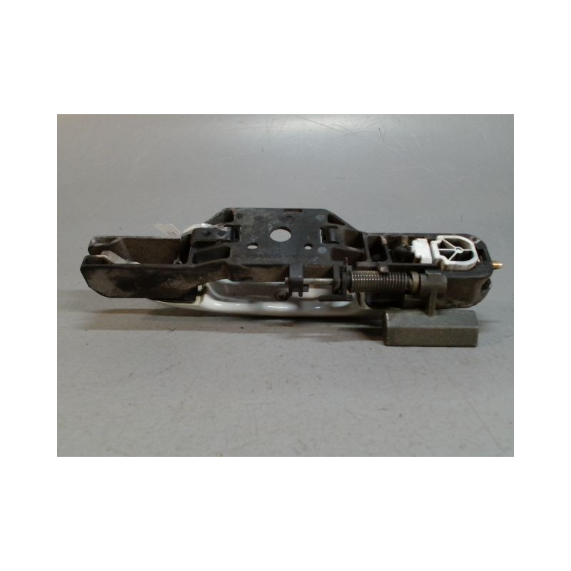 POIGNEE EXTERIEURE PORTE ARRIERE GAUCHE RENAULT LAGUNA II 00-2005