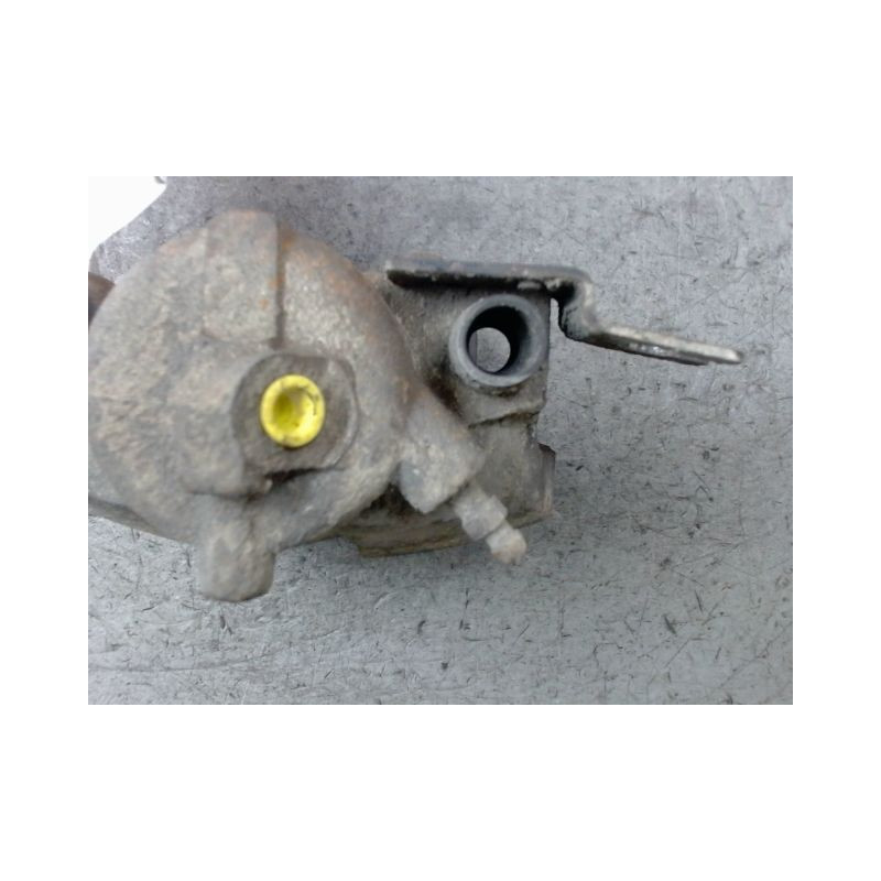ETRIER DE FREIN AVANT GAUCHE RENAULT LAGUNA II 00-2005