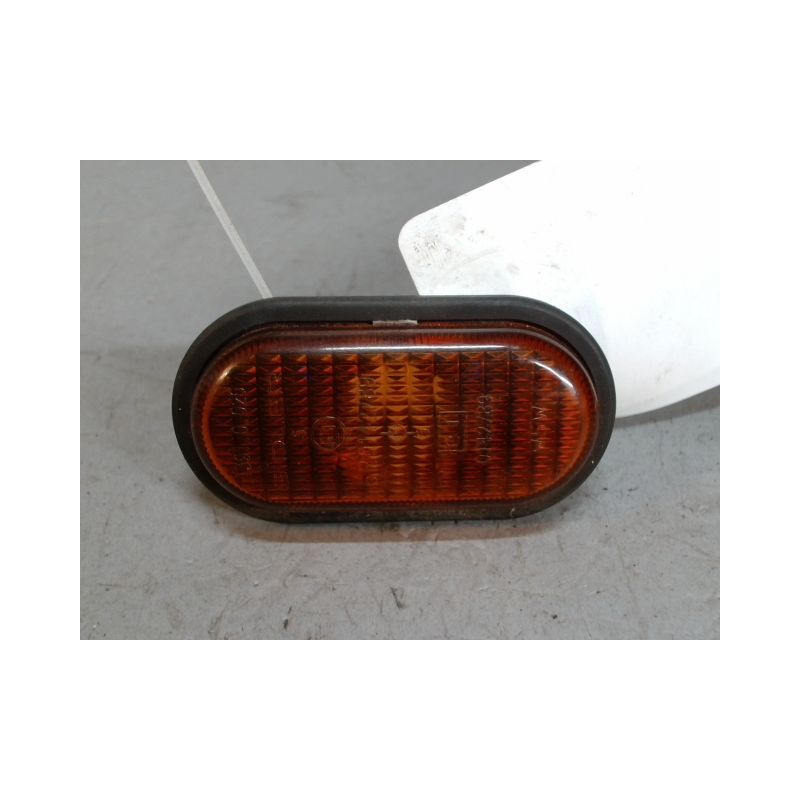 REPETITEUR AILE DROIT RENAULT KANGOO 2003-2007