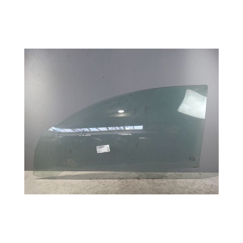 GLACE PORTE AVG PEUGEOT 206+ 2009-