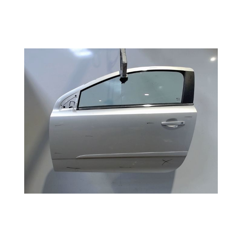 PORTE AVANT GAUCHE OPEL ASTRA GTC 3P