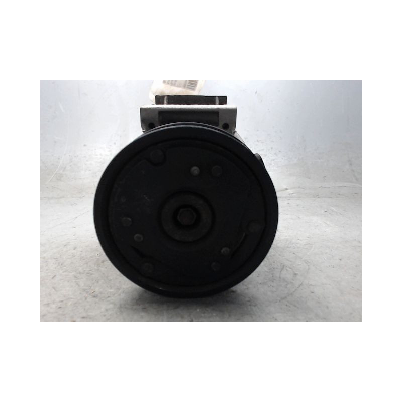 COMPRESSEUR AIR CONDITIONNE RENAULT MEGANE