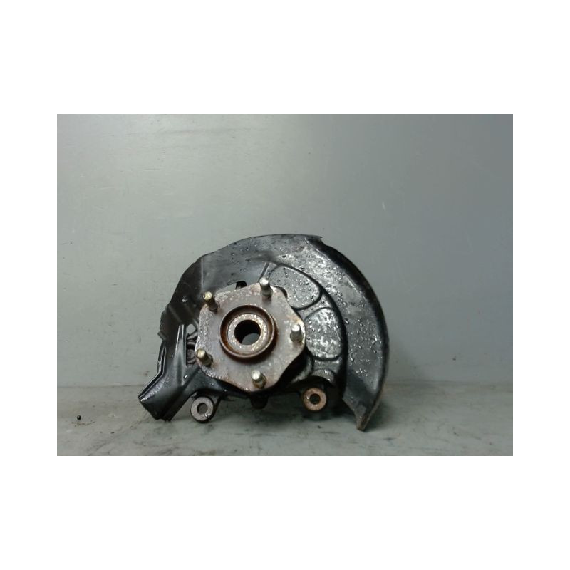 PIVOT AVANT DROIT NISSAN X-TRAIL