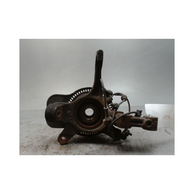 PIVOT AVANT DROIT SUZUKI SWIFT 3P