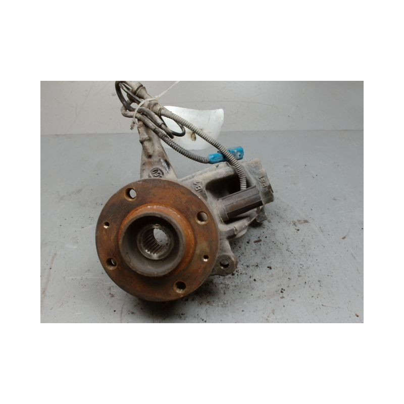 PIVOT AVANT DROIT PEUGEOT 207 5P