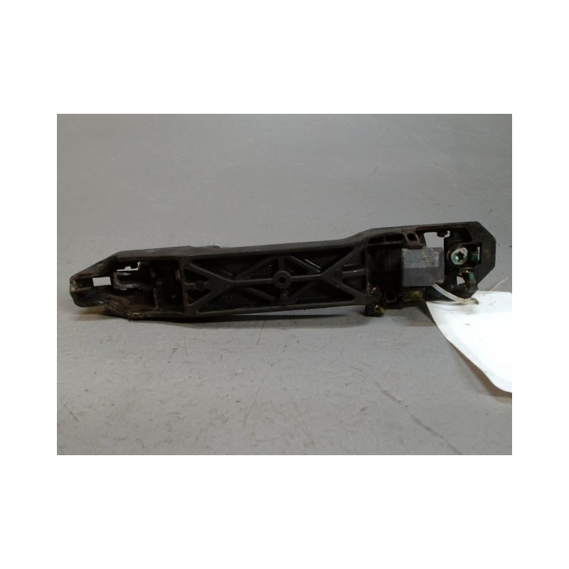 POIGNEE EXTERIEURE PORTE ARRIERE GAUCHE SUZUKI SWIFT