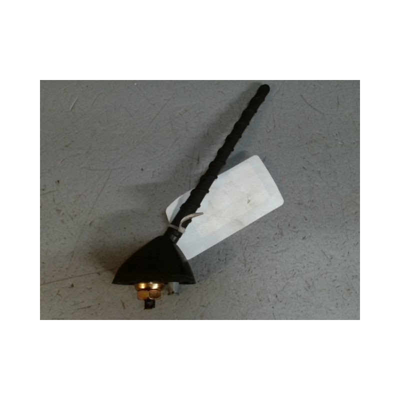 ANTENNE RADIO HYUNDAI TUCSON -04