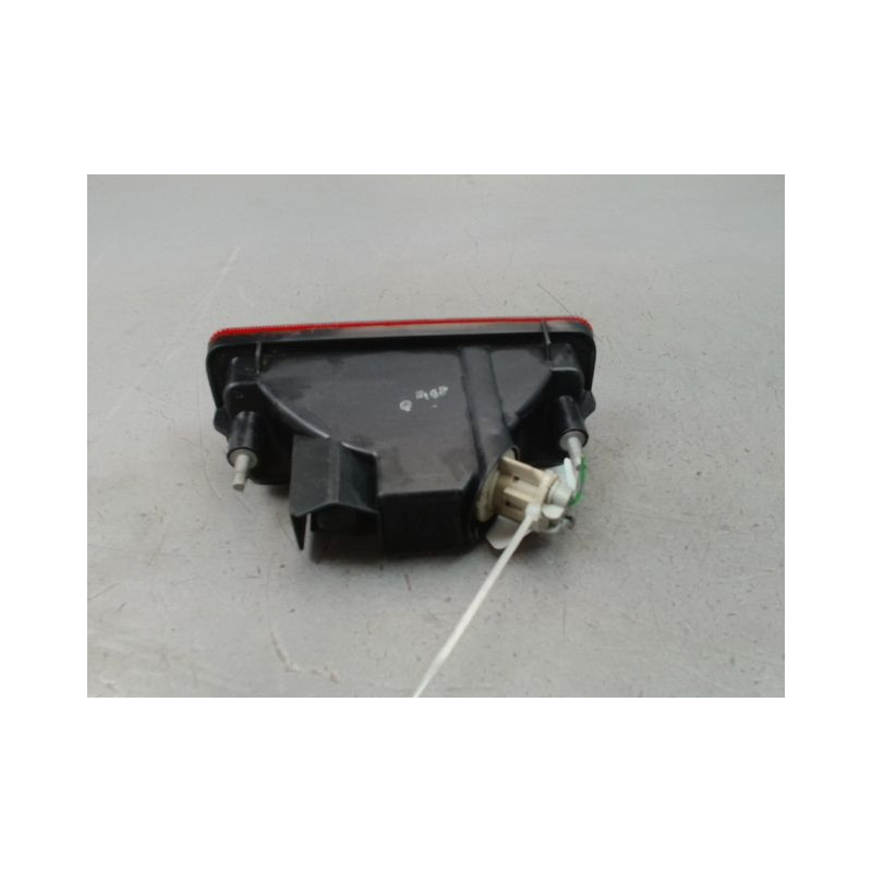 FEU BROUILLARD CENTRAL ARRIERE NISSAN JUKE Phase 2 2014-...