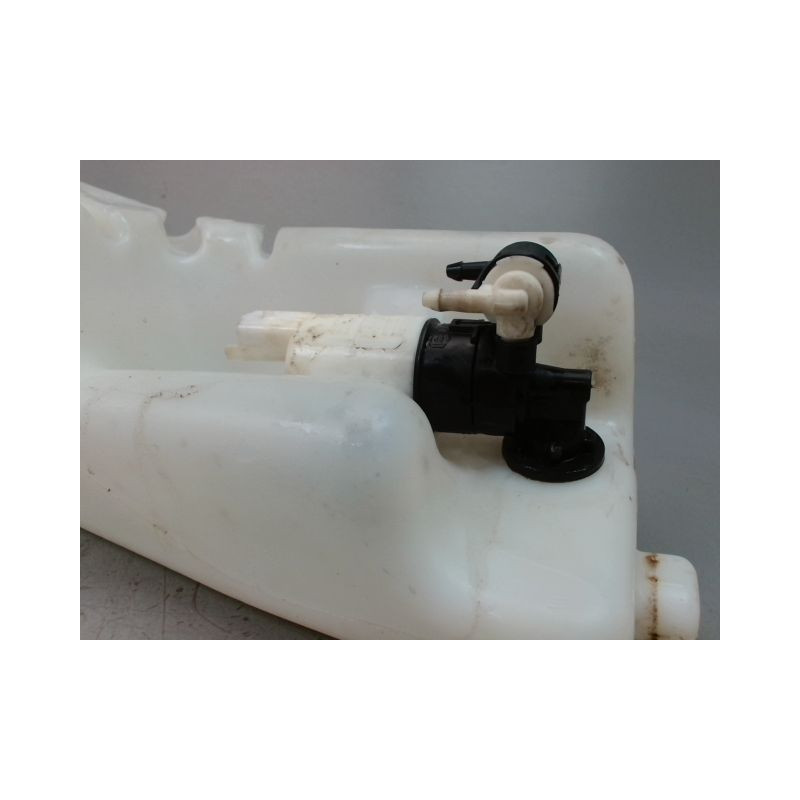 RESERVOIR LAVE-GLACE AVANT RENAULT CLIO III Phase 1 2005-2009