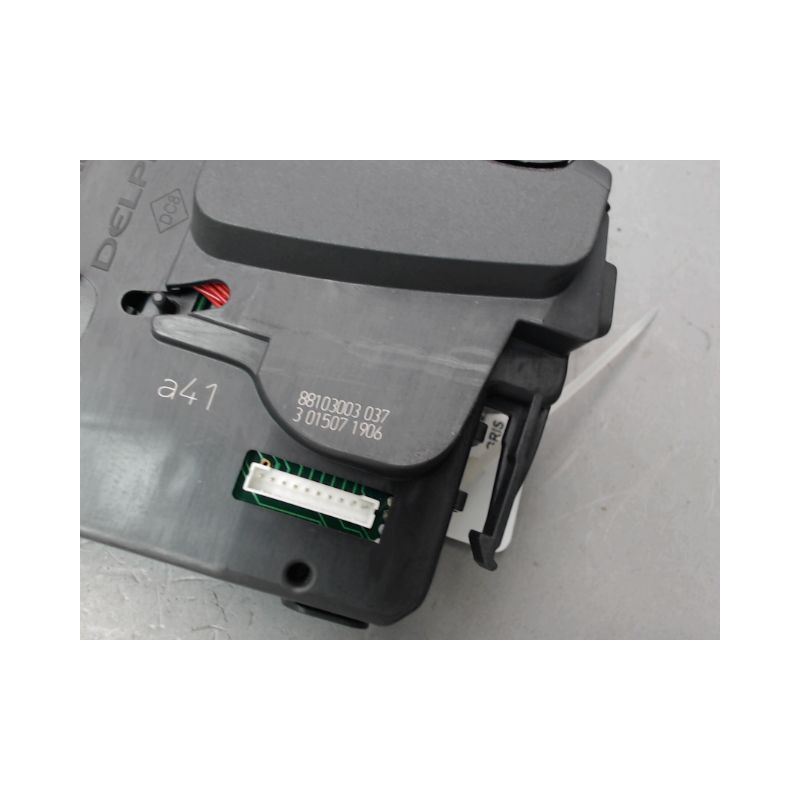 COMMANDE ESSUIE GLACE RENAULT CLIO III Phase 1 2005-2009