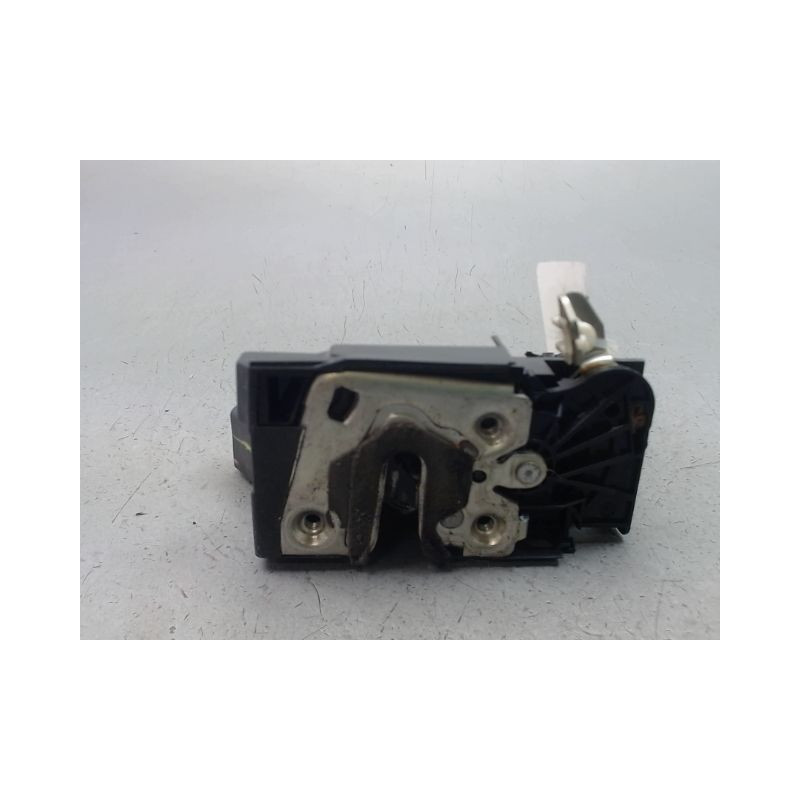 SYSTEME CONDAMNATION AVANT DROIT DACIA SANDERO 2008-