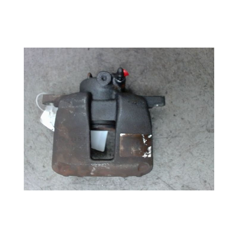 ETRIER DE FREIN AVANT GAUCHE CITROEN C4 04-08