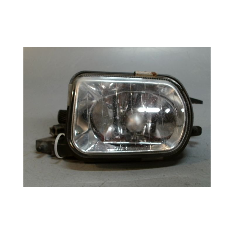 PHARE ANTIBROUILLARD AVANT DROIT MERCEDES CLASSE C 2004-