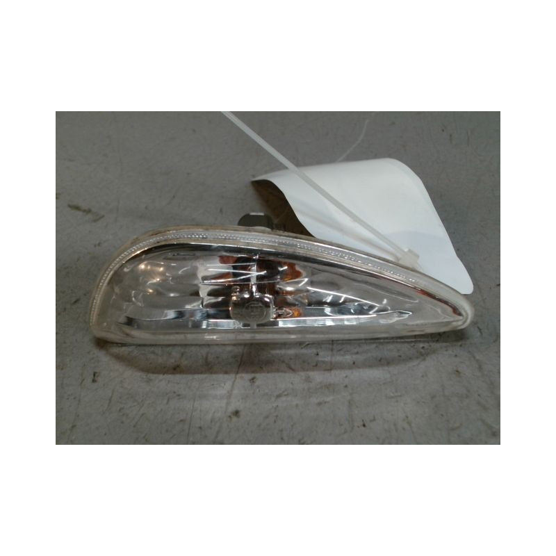REPETITEUR AILE GAUCHE KIA VENGA 09-