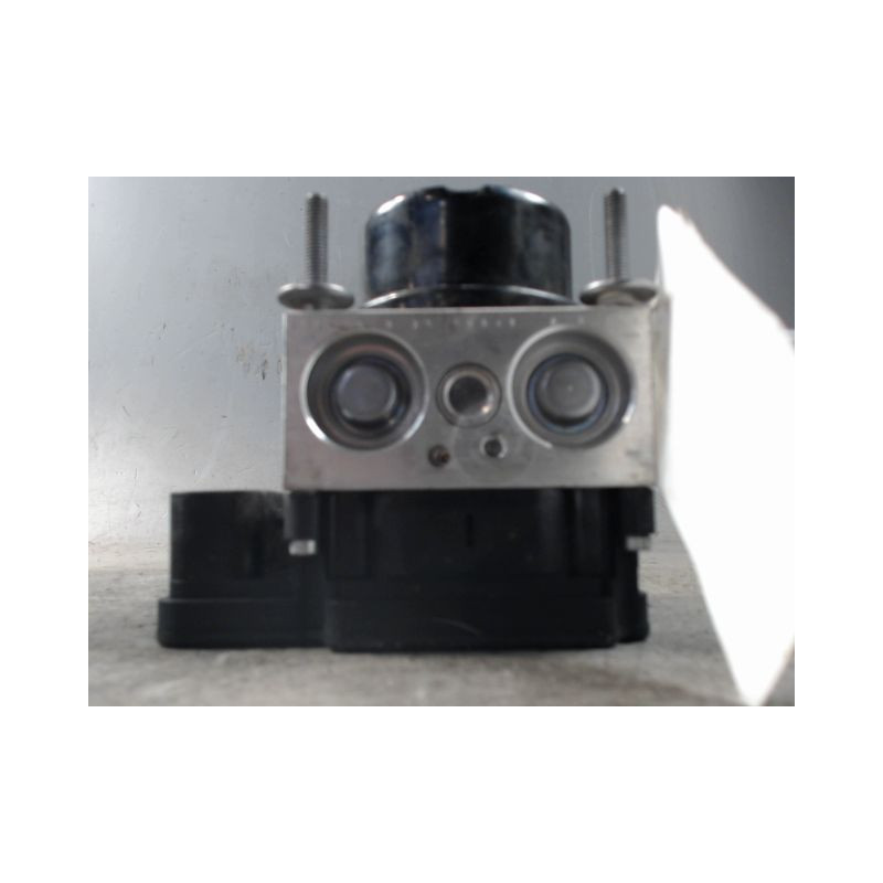 UNITE HYDRAULIQUE ABS TOYOTA YARIS II 2010-