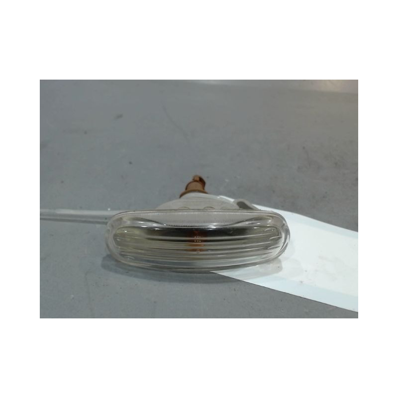 REPETITEUR AILE DROIT CITROEN NEMO
