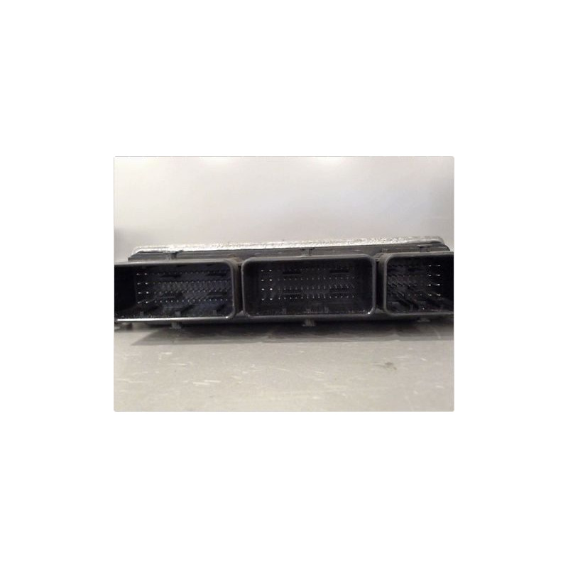 CALCULATEUR MOTEUR RENAULT MEGANE