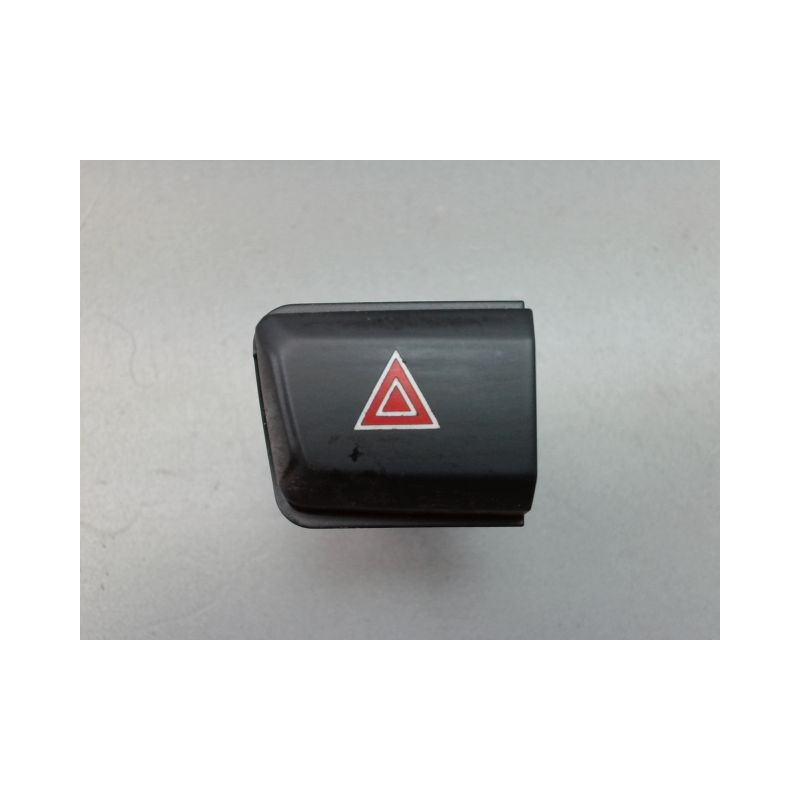 BOUTON DE WARNING PEUGEOT 2008 Phase 1 2013-...