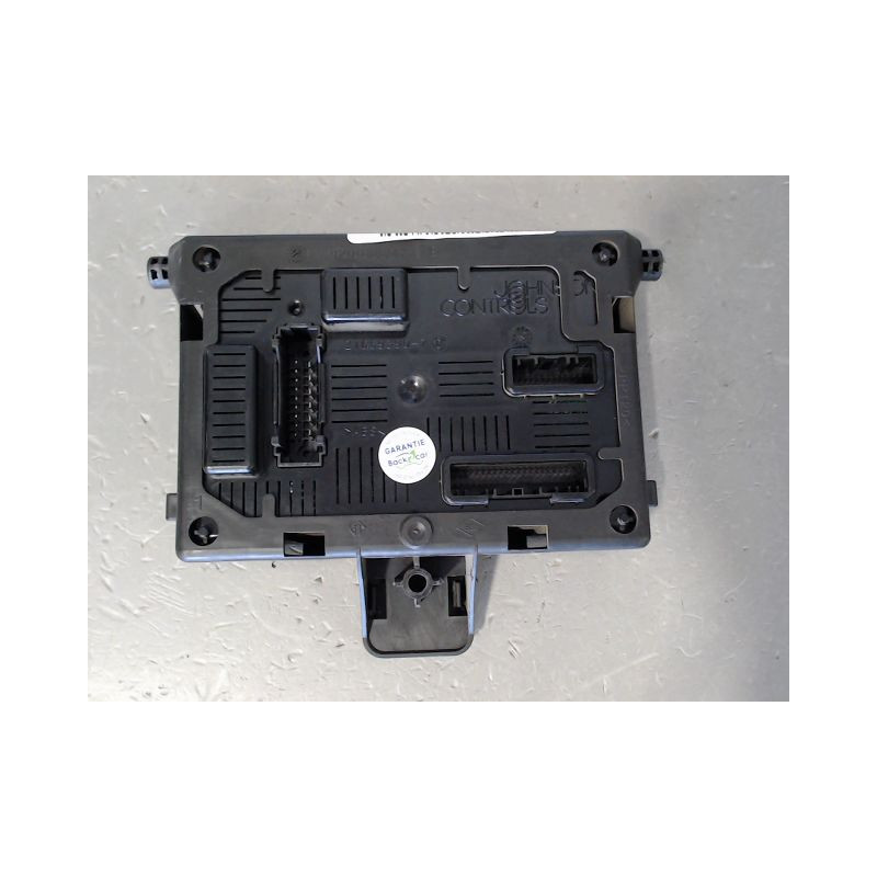 BOITIER GESTION HABITACLE RENAULT CLIO