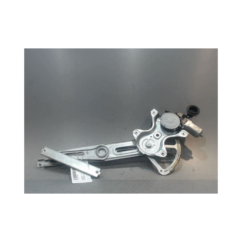 MECANISME+MOTEUR LEVE-GLACE AVANT DROIT TOYOTA YARIS