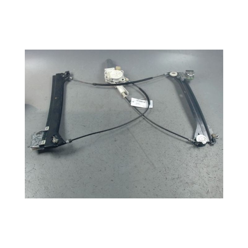 MECANISME+MOTEUR LEVE-GLACE AVANT DROIT MERCEDES CLK