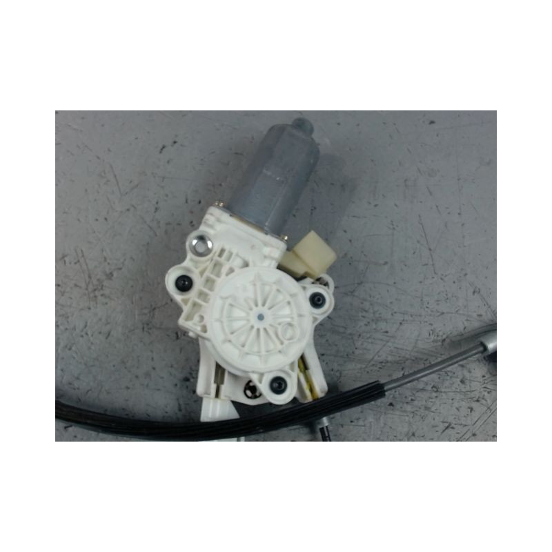 MECANISME+MOTEUR LEVE-GLACE AVANT DROIT MERCEDES CLK