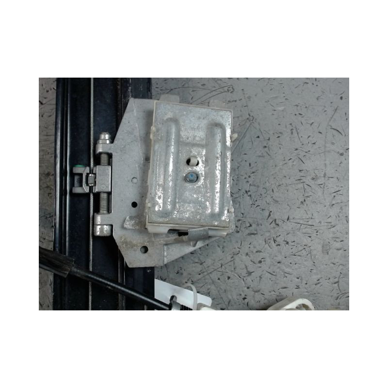 MECANISME+MOTEUR LEVE-GLACE AVANT GAUCHE MERCEDES CLK
