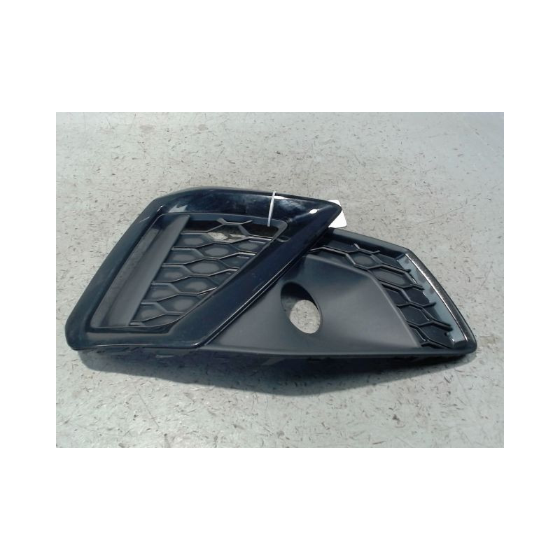 OBTURATEUR PHARE ADDITIONNEL PARE-CHOC AVD AUDI S4