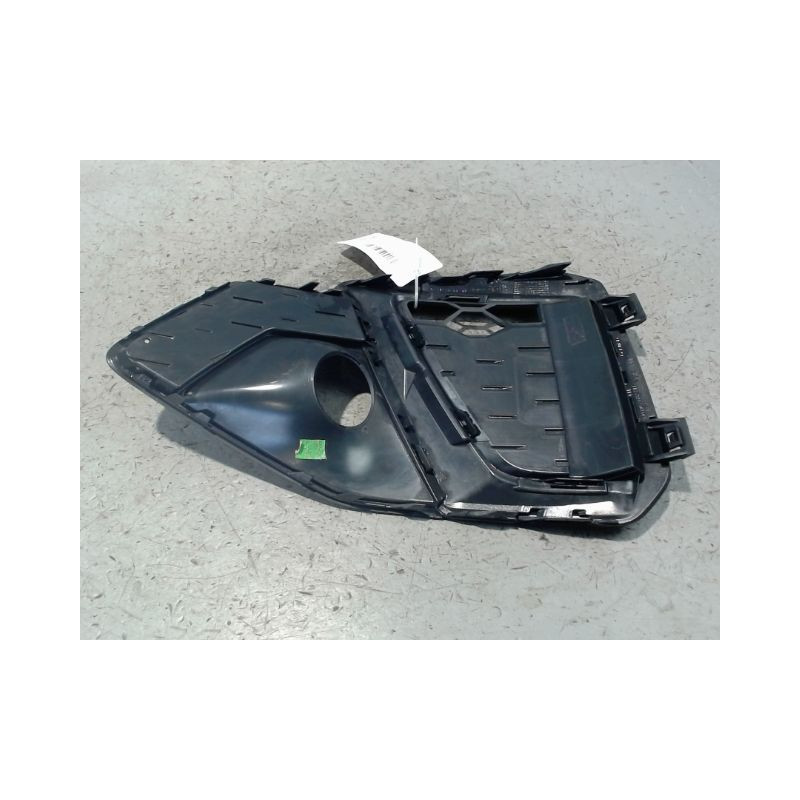 OBTURATEUR PHARE ADDITIONNEL PARE-CHOC AVD AUDI S4