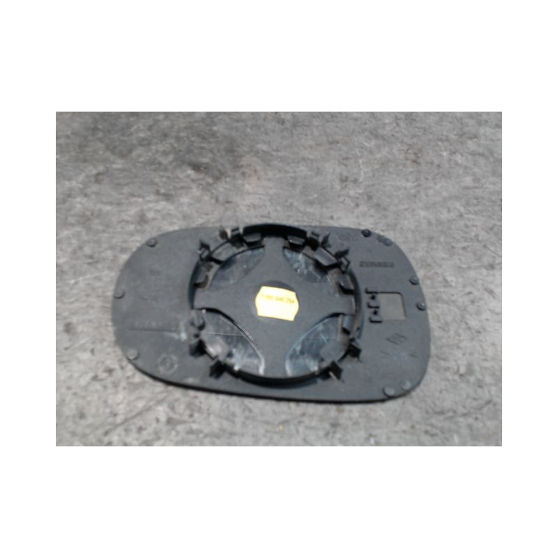 GLACE RETROVISEUR EXT D RENAULT CLIO II PH.1 98-2001