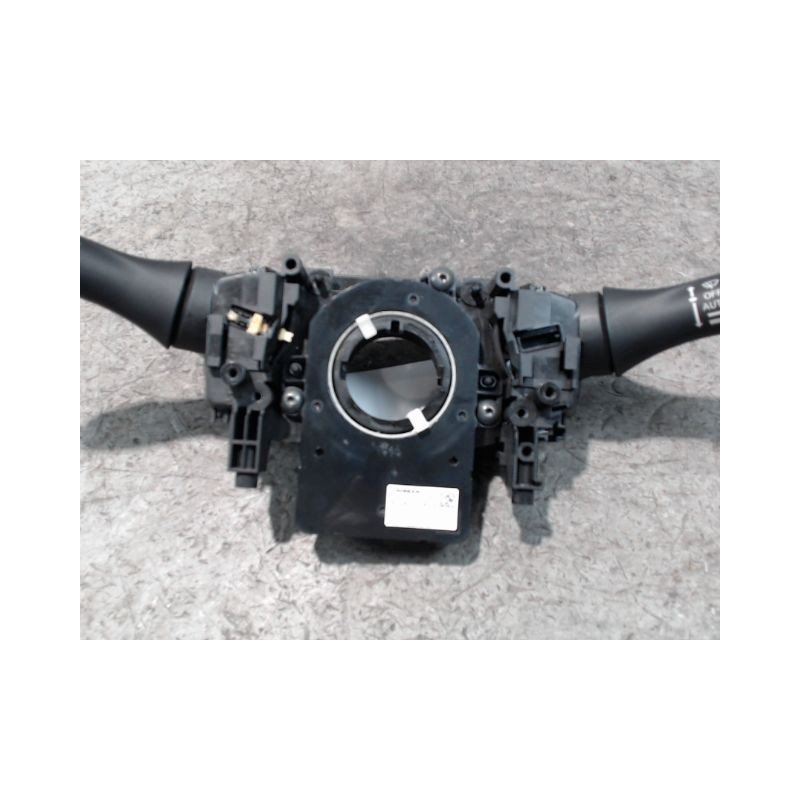 BLOC COMMODOS NISSAN MICRA 2009-