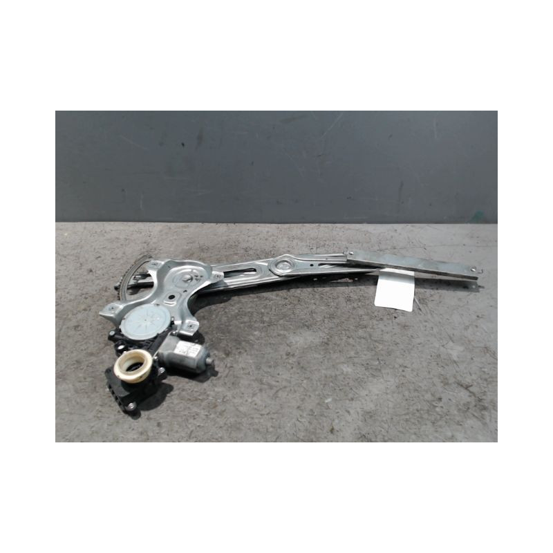 MECANISME+MOTEUR LEVE-GLACE AVANT GAUCHE TOYOTA YARIS II 2010-