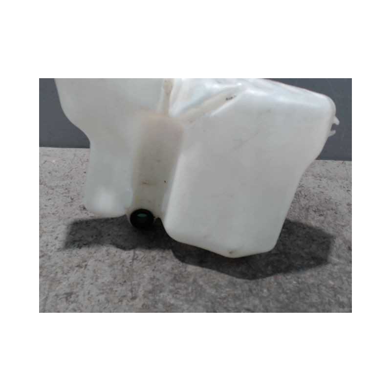 RESERVOIR LAVE-GLACE AVANT RENAULT MASTER