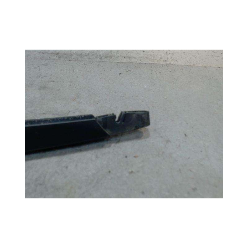 BRAS ESSUIE-GLACE ARRIERE OPEL CORSA