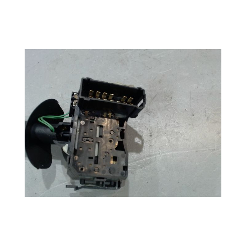 COMMANDE ESSUIE GLACE RENAULT TWINGO