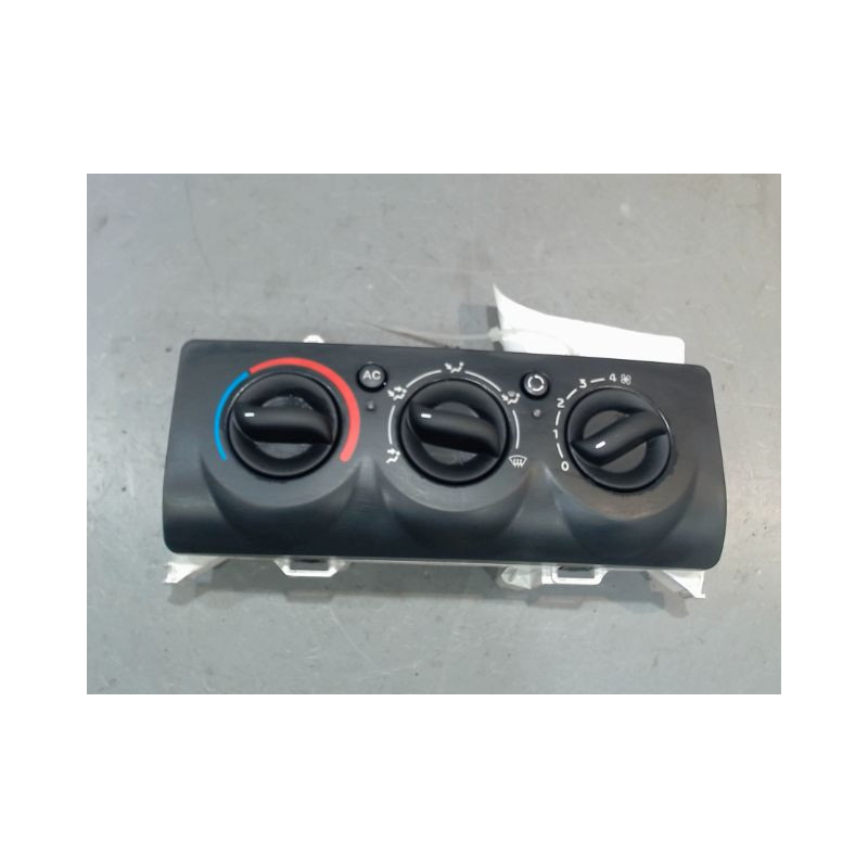 COMMANDE DE CHAUFFAGE RENAULT CLIO