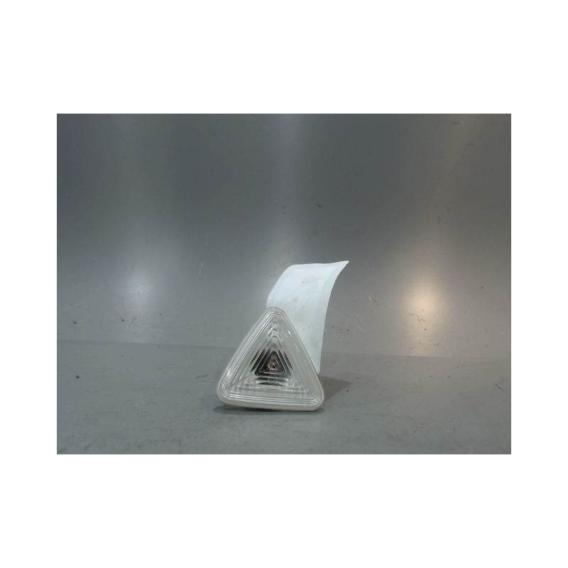REPETITEUR AILE GAUCHE RENAULT KANGOO