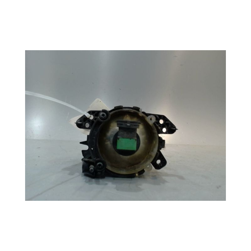 PHARE ANTIBROUILLARD AVANT GAUCHE MERCEDES CLASSE B