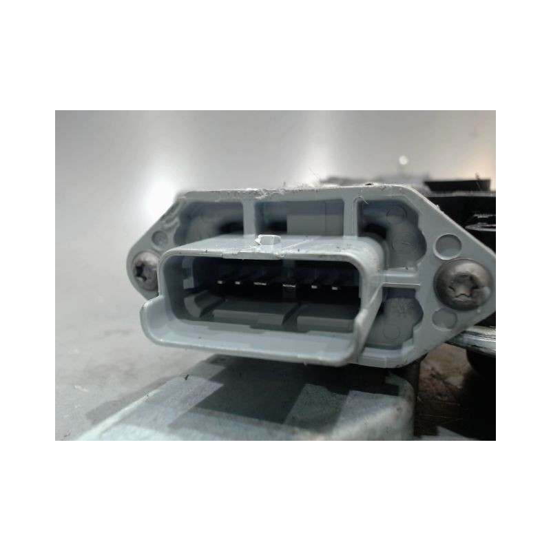 MECANISME+MOTEUR LEVE-GLACE AVANT GAUCHE DACIA DUSTER