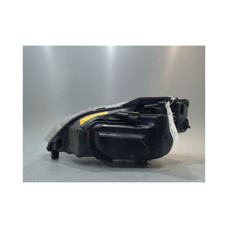 PHARE DROIT FORD C-MAX