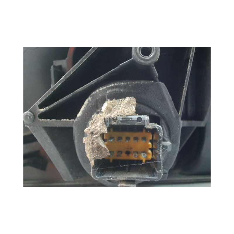 RETROVISEUR EXTERIEUR ELECTRIQUE DROIT RENAULT MEGANE BREAK II Phase 2 2006-2009