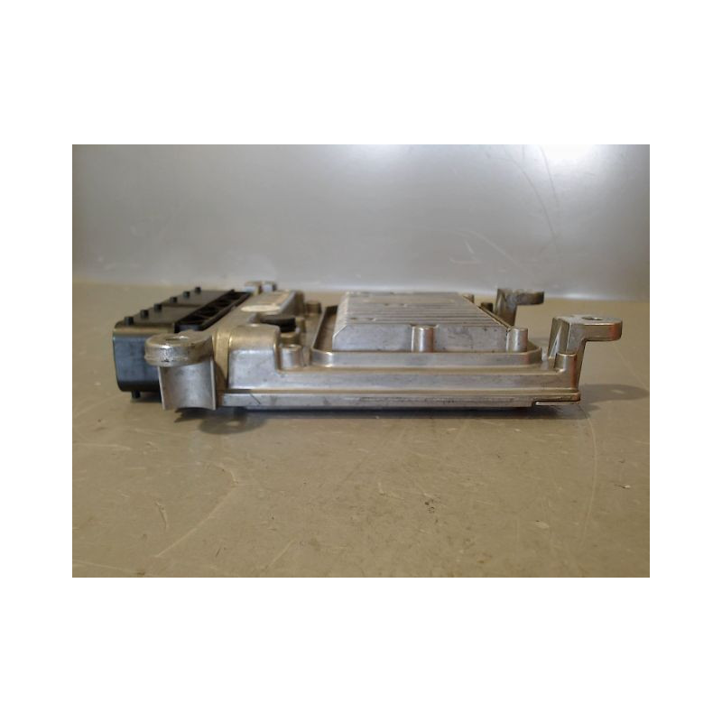 CALCULATEUR MOTEUR MERCEDES CLASSE C