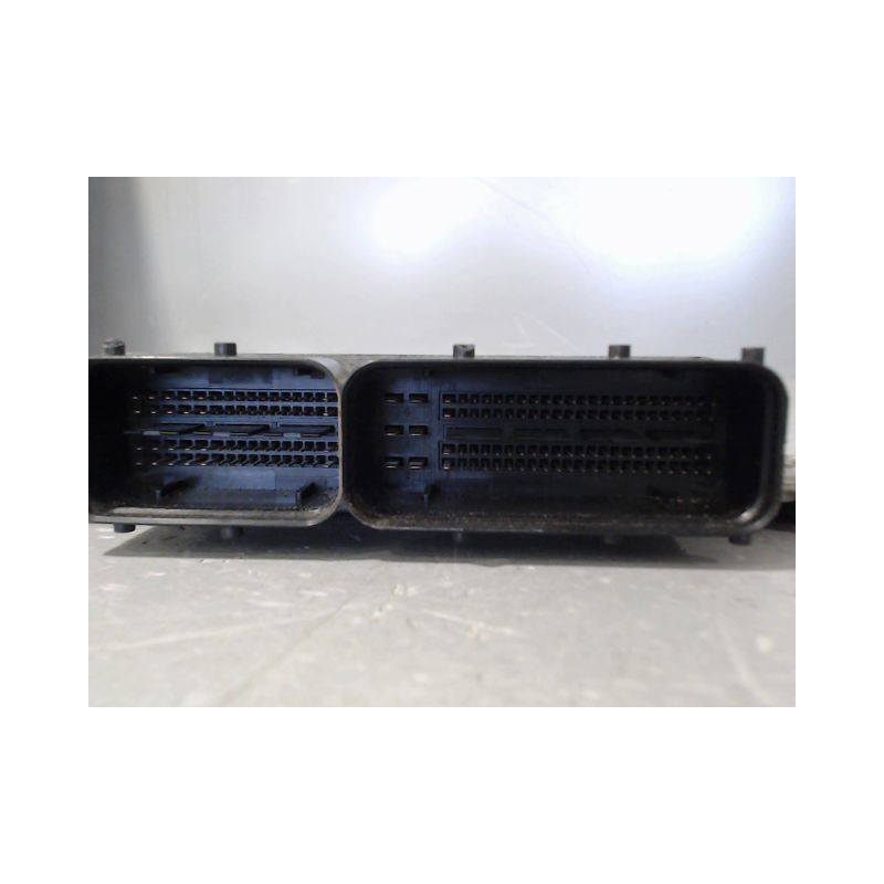 CALCULATEUR MOTEUR IVECO 35C13