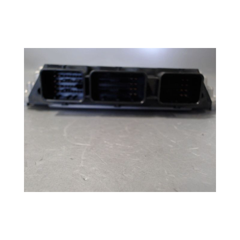CALCULATEUR MOTEUR CITROEN C4