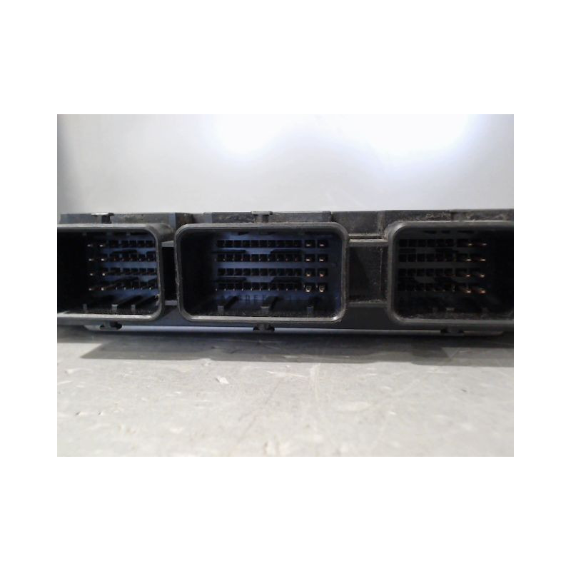 CALCULATEUR MOTEUR RENAULT MEGANE