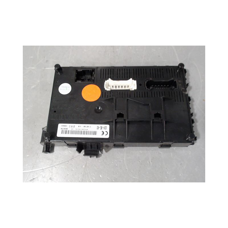 BOITIER GESTION HABITACLE RENAULT CLIO