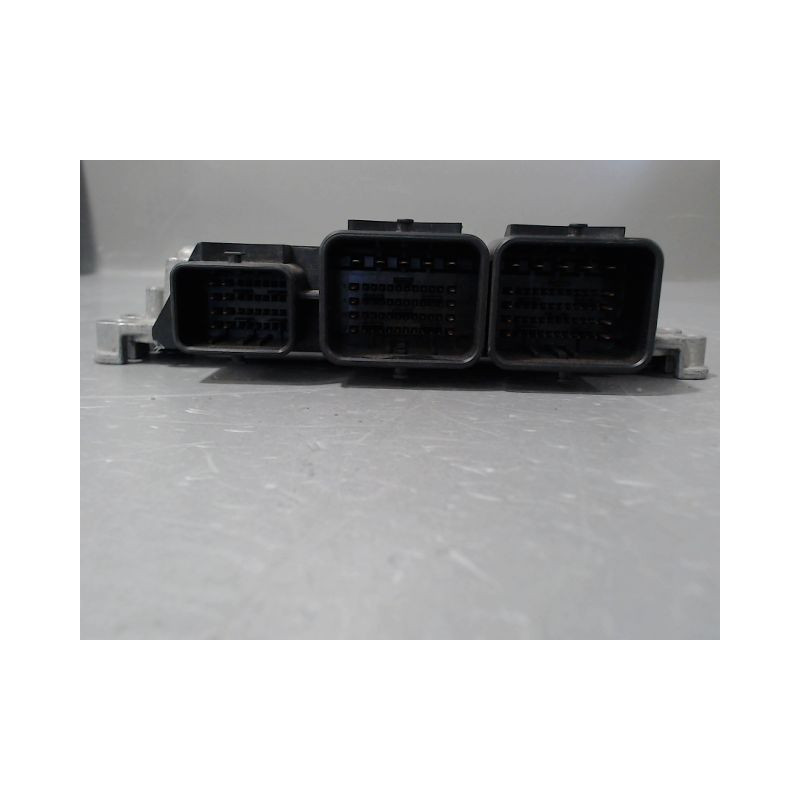 CALCULATEUR MOTEUR CITROEN C4